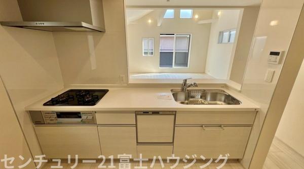 茅ヶ崎市香川2丁目　新築戸建1号棟　全3棟