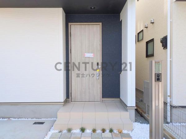茅ヶ崎市香川2丁目　新築戸建3号棟　全3棟