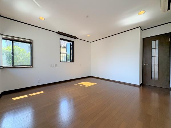 茅ヶ崎市小和田１丁目の中古一戸建て