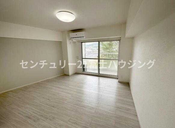 鎌倉台ハイツB棟