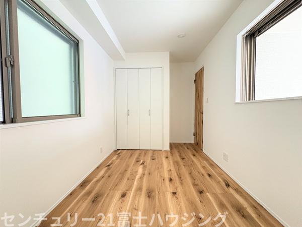 茅ヶ崎市浜竹1丁目　新築戸建4号棟　全6棟