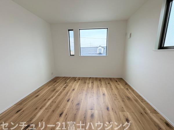 茅ヶ崎市浜竹1丁目　新築戸建4号棟　全6棟