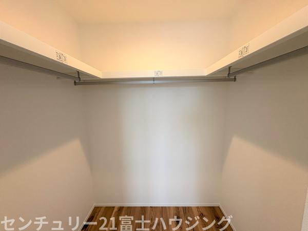 茅ヶ崎市浜竹1丁目　新築戸建4号棟　全6棟
