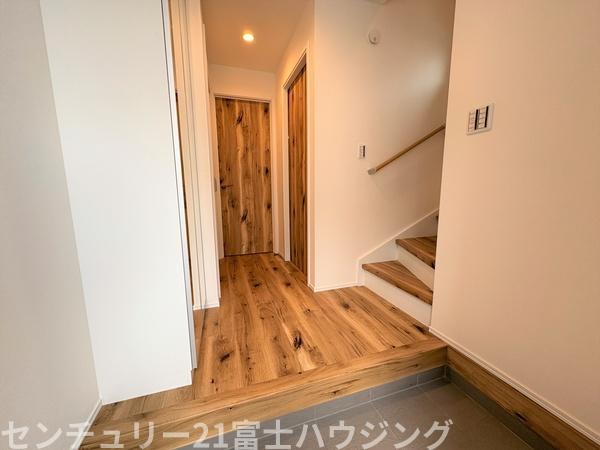 茅ヶ崎市浜竹1丁目　新築戸建4号棟　全6棟