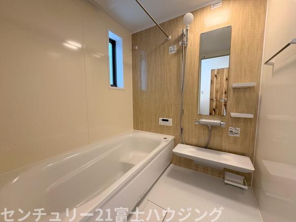 茅ヶ崎市浜竹1丁目　新築戸建5号棟　全6棟