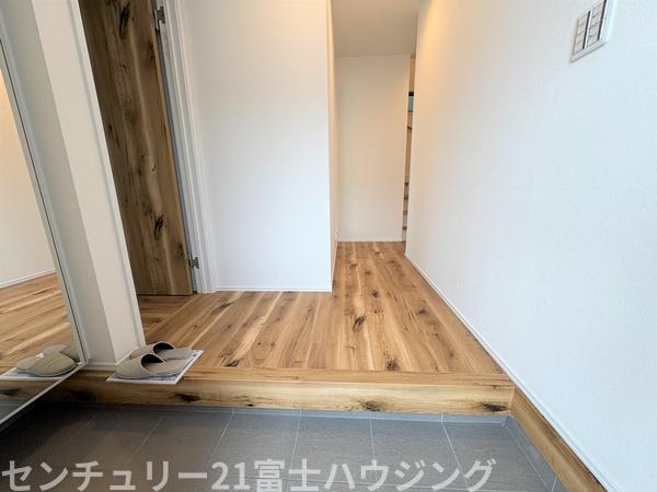 茅ヶ崎市浜竹1丁目　新築戸建5号棟　全6棟