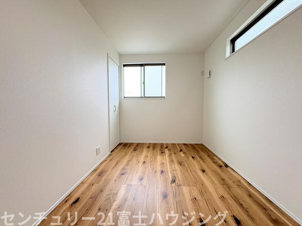 茅ヶ崎市浜竹1丁目　新築戸建5号棟　全6棟