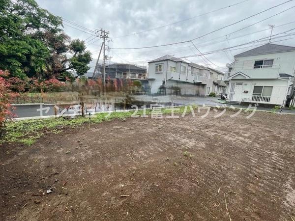 藤沢市稲荷１丁目の土地
