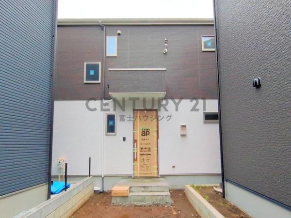 藤沢市石川5期　新築戸建1号棟　全3棟
