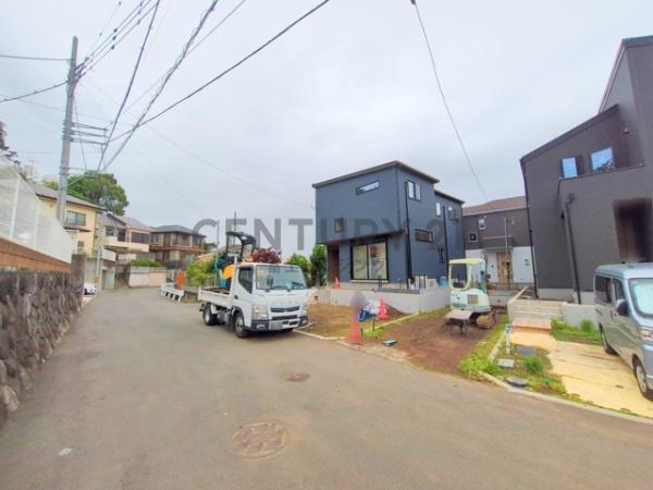 藤沢市石川5期　新築戸建1号棟　全3棟