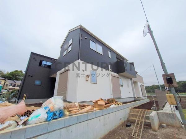 藤沢市石川5期　新築戸建2号棟　全3棟