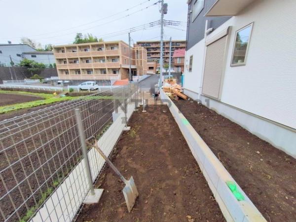藤沢市石川5期　新築戸建3号棟　全3棟
