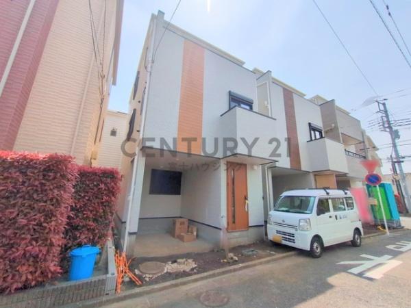 藤沢市湘南台5丁目　新築戸建1号棟　全3棟