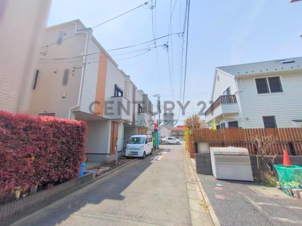 藤沢市湘南台5丁目　新築戸建1号棟　全3棟
