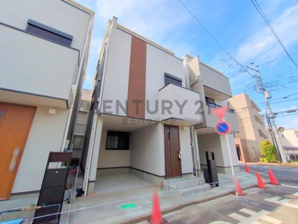 藤沢市湘南台5丁目　新築戸建2号棟　全3棟