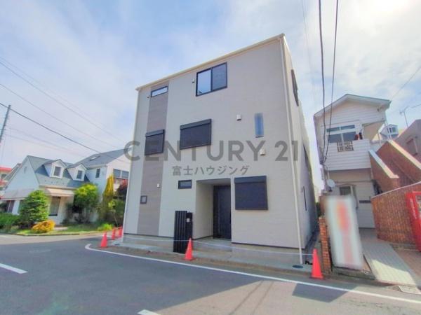 藤沢市湘南台5丁目　新築戸建3号棟　全3棟