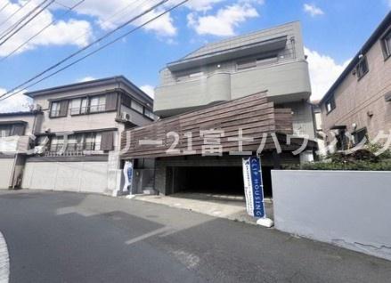 茅ヶ崎市中海岸4丁目　中古戸建