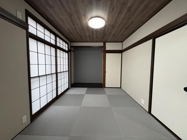 茅ヶ崎市中海岸４丁目の中古一戸建て