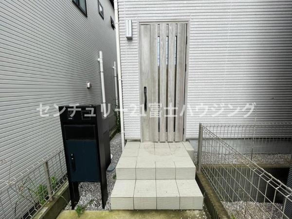 鎌倉市腰越４丁目の中古一戸建て