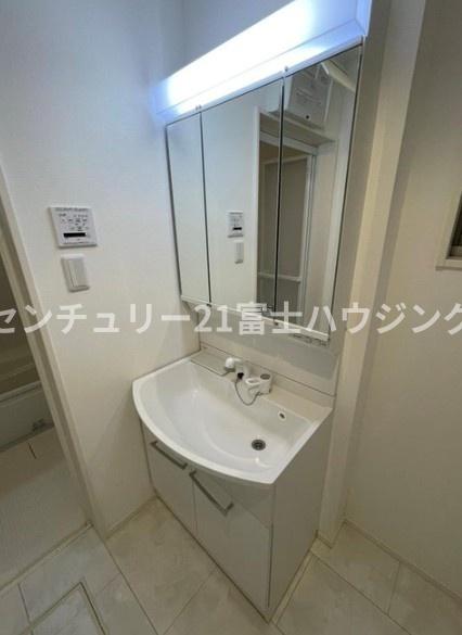 鎌倉市腰越４丁目の中古一戸建て