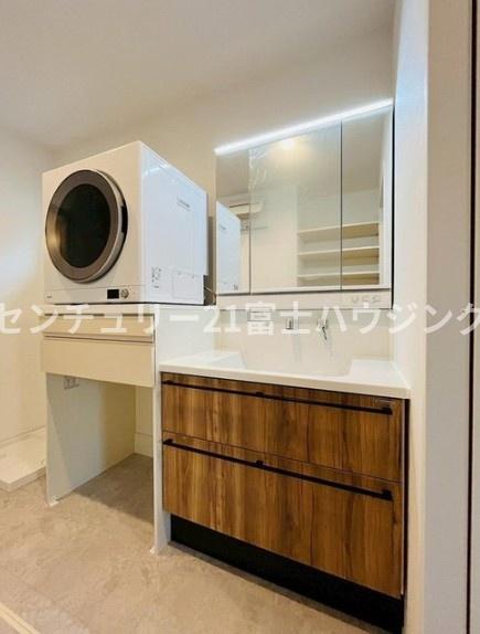 茅ヶ崎市浜竹4丁目　新築戸建　全1棟