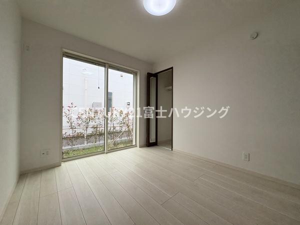 鎌倉市稲村ガ崎5丁目　新築戸建1号棟　全2棟