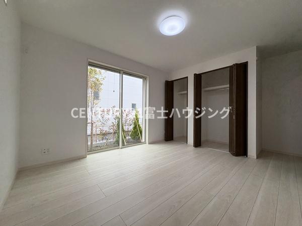 鎌倉市稲村ガ崎5丁目　新築戸建1号棟　全2棟