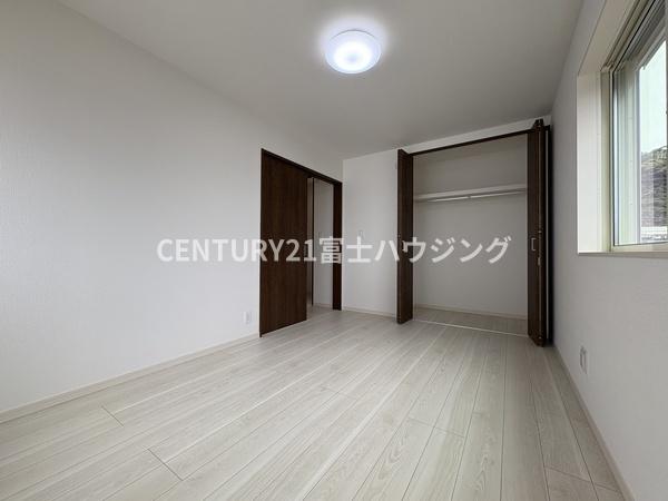 鎌倉市稲村ガ崎5丁目　新築戸建1号棟　全2棟