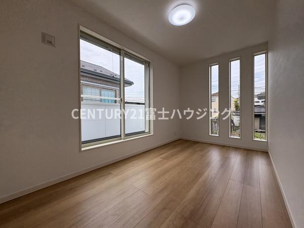 鎌倉市稲村ガ崎5丁目　新築戸建2号棟　全2棟