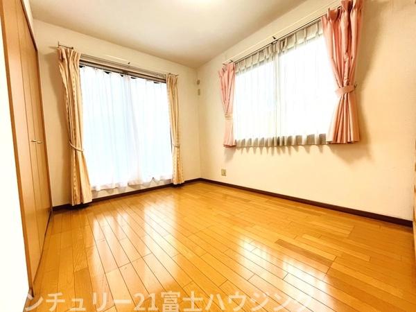 横浜市栄区小菅ケ谷４丁目の中古一戸建て