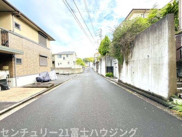 横浜市栄区小菅ケ谷４丁目の中古一戸建て