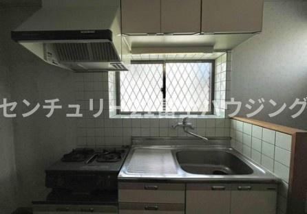 鎌倉市七里ガ浜東４丁目の中古一戸建て
