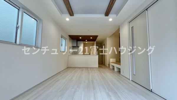 茅ヶ崎市赤羽根の新築一戸建