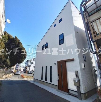 藤沢市高倉　新築戸建　全1棟