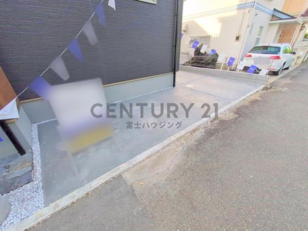 藤沢市鵠沼桜が岡4丁目　新築戸建　全1棟