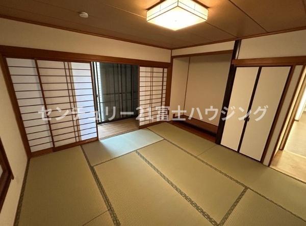 藤沢市石川４丁目の中古一戸建て