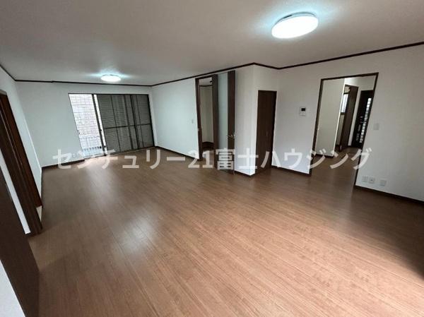 藤沢市石川4丁目　中古戸建