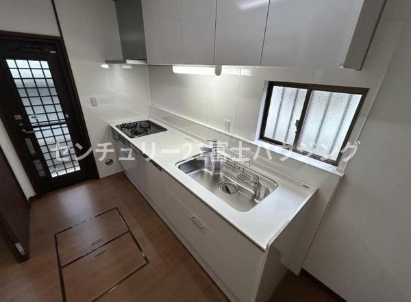 藤沢市石川4丁目　中古戸建