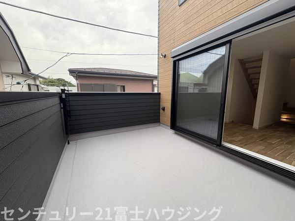 茅ヶ崎市萩園　新築戸建　全1棟
