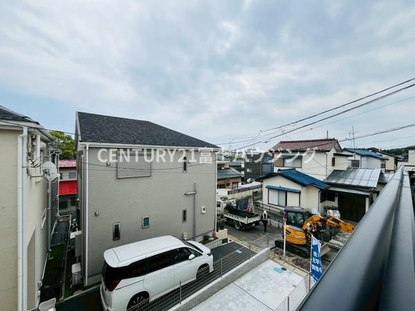 藤沢市亀井野3256番　新築戸建1号棟　全3棟