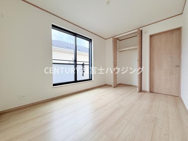 藤沢市亀井野3256番　新築戸建3号棟　全3棟