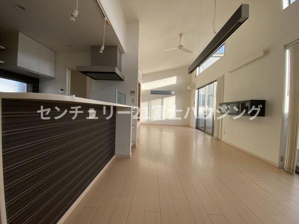 茅ヶ崎市円蔵の中古一戸建て