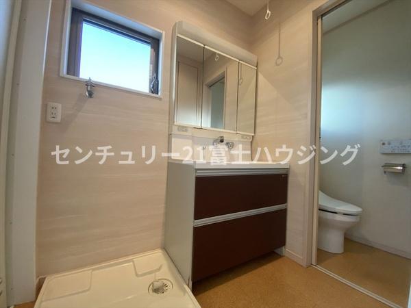 茅ヶ崎市円蔵の中古一戸建て
