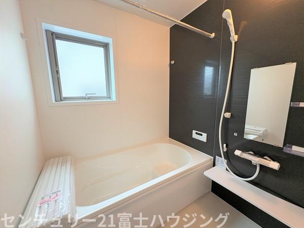 茅ヶ崎市柳島1期　新築戸建1号棟　全2棟