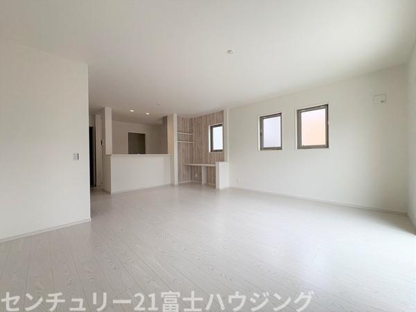 茅ヶ崎市柳島1期　新築戸建1号棟　全2棟