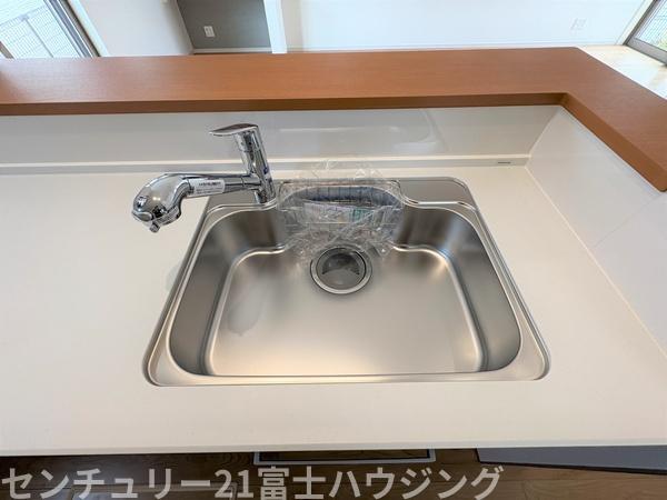茅ヶ崎市柳島1期　新築戸建2号棟　全2棟