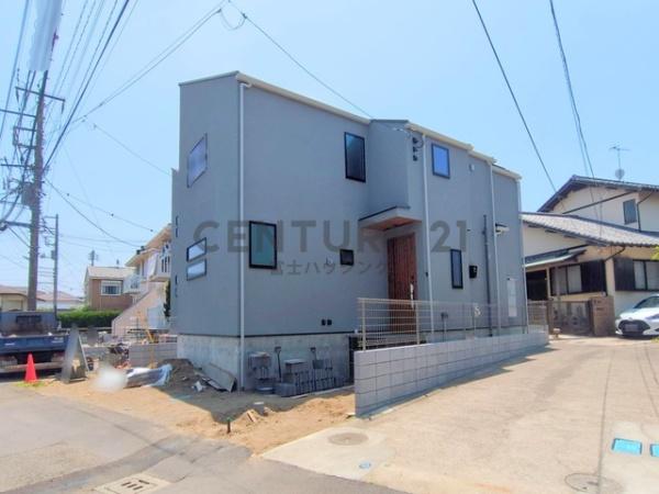 茅ヶ崎市東海岸南2丁目　新築戸建1号棟　全2棟