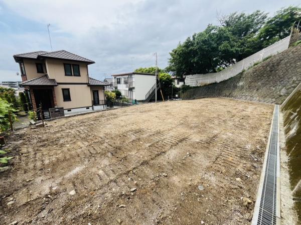 藤沢市片瀬1丁目　条件無売地　全1区画