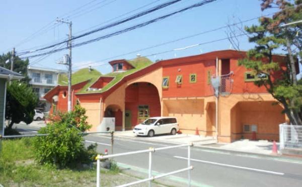 ライオンズマンション茅ヶ崎グランコースト(フィートリッヂ緑が浜保育園)