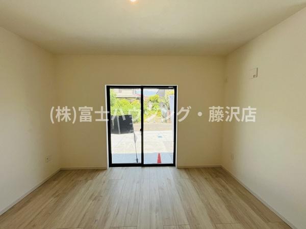 藤沢市本鵠沼6期　新築戸建1号棟　全3棟